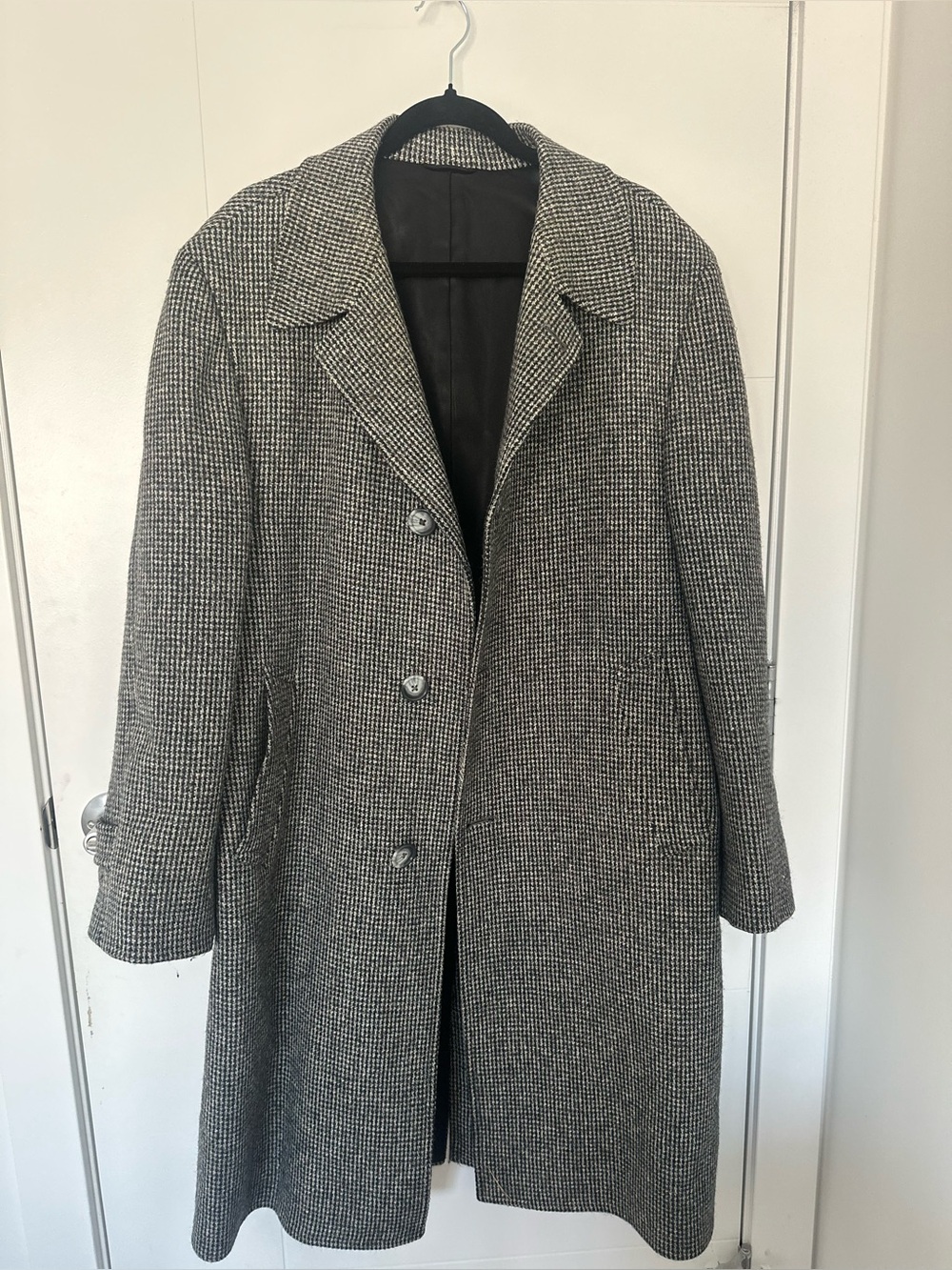 100% Wool Vintage Woodward’s Houndstooth Winter Coat Oversized Made in Canada